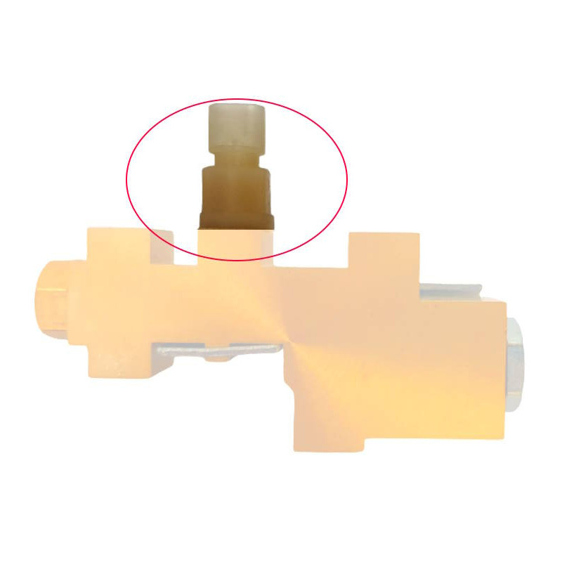 Switch in brake line distributor 67-73