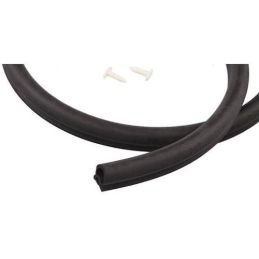 Seal wind deflector for hood 67-68