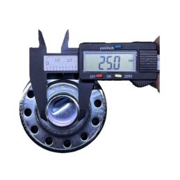 Tapa de aceite cromada Push-In 64-73