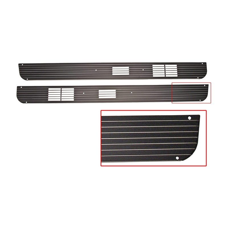Loudspeaker grille door Deluxe 67-68 Loudspeaker grille door Deluxe 67-68